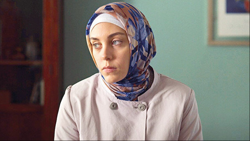 кадр из сериала Мы встретились в Стамбуле