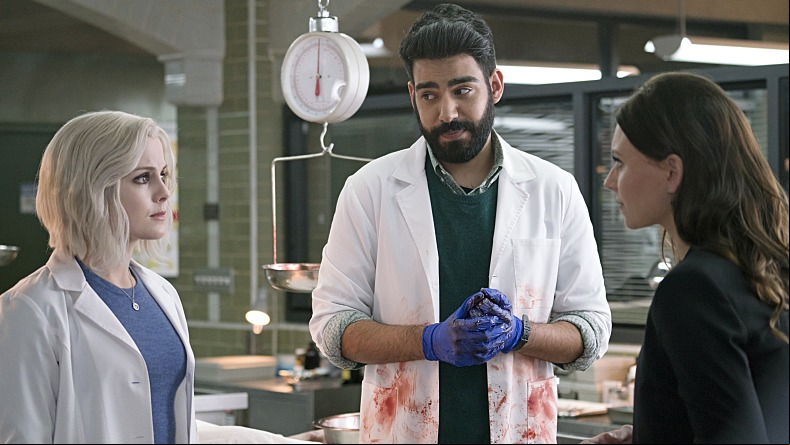кадр из сериала «Я — Зомби»
