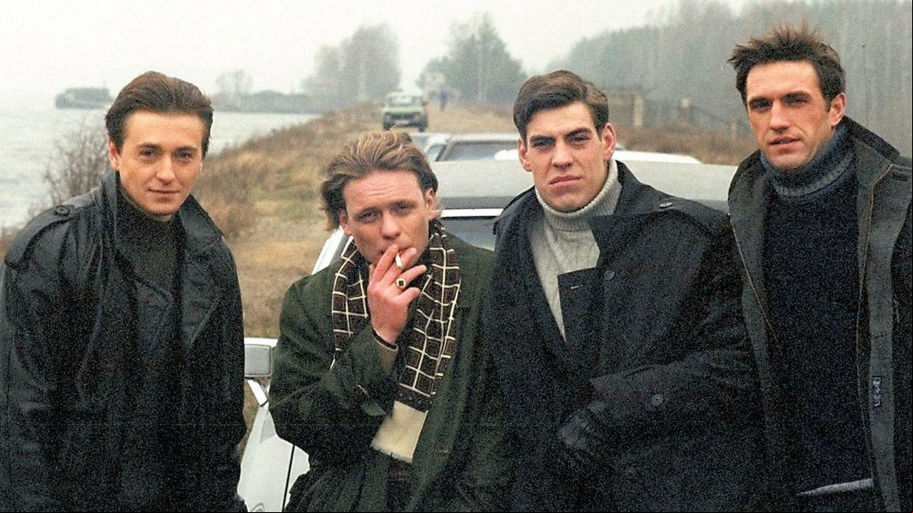 кадр из сериала «Бригада»